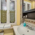 Апартаменты Gorgeous In With Wifi *